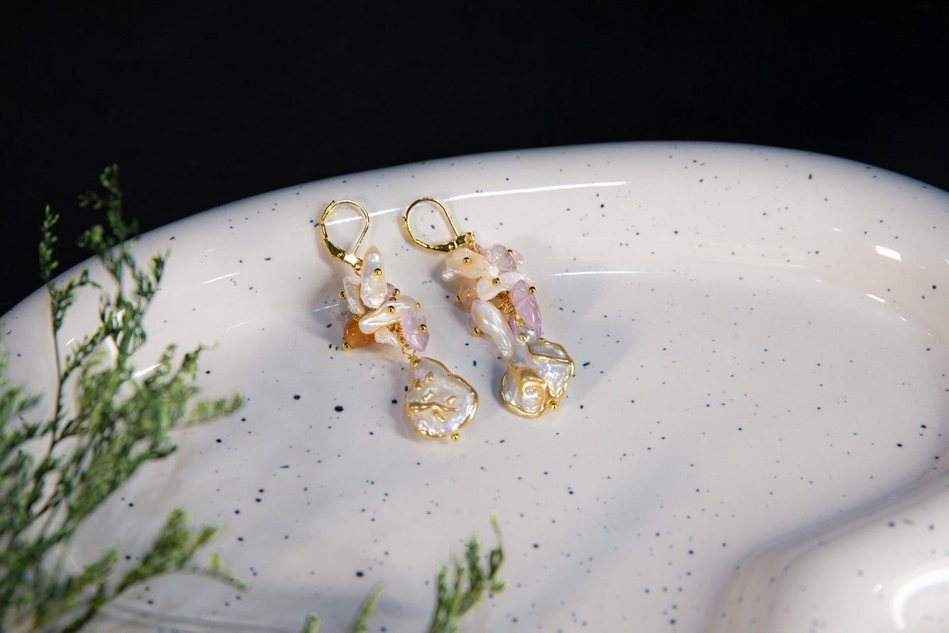 Earring - Natural Freshwater Baroque Pearl