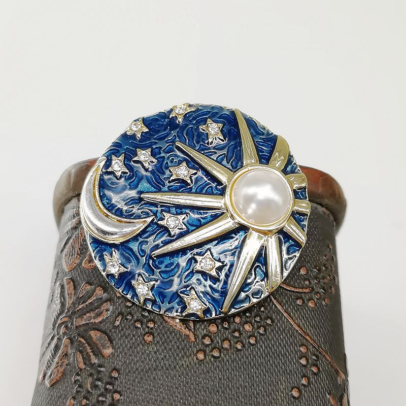 Brooch - Sun, Moon, Star, Universe, Freshwater Baroque Pearl