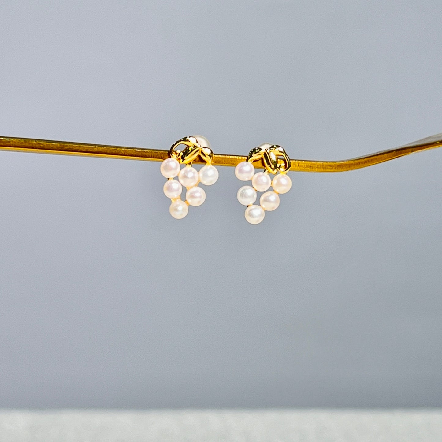 Earring - Natural Pearl + Little Grapes