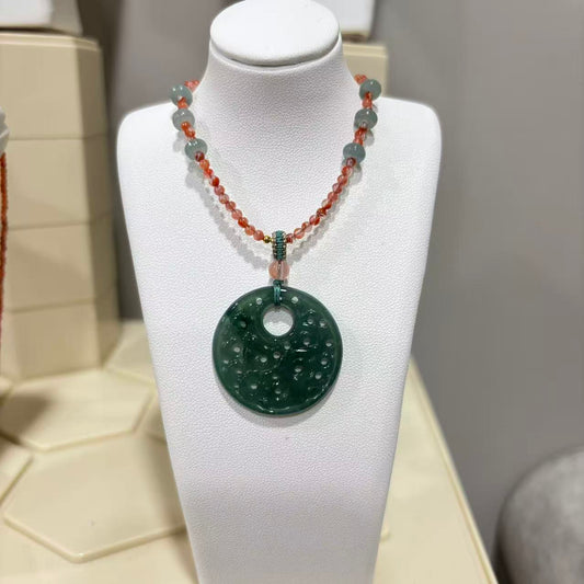 Necklace - Jade -A delicate necklace made with jade and Nanhong agate