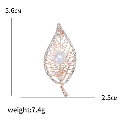 Brooch/Pendant - Freshwater Pearl Leaf