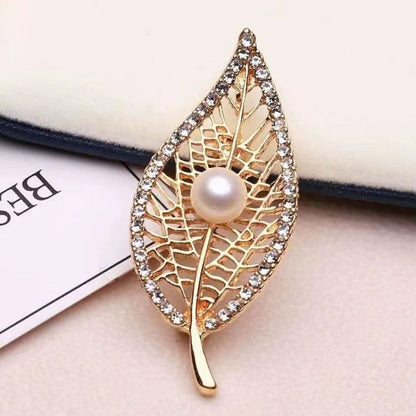 Brooch/Pendant - Freshwater Pearl Leaf