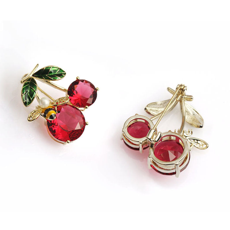 Brooch -