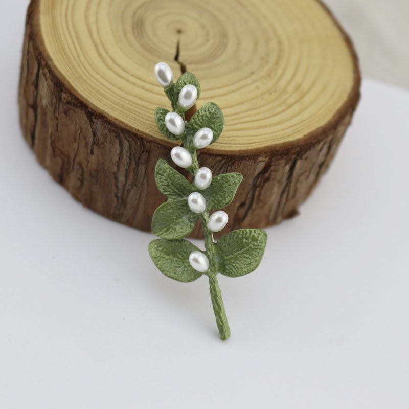 Brooch -