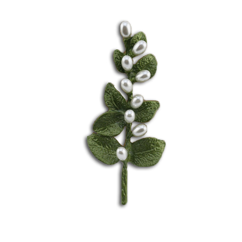 Brooch -