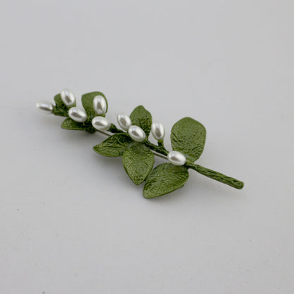 Brooch -