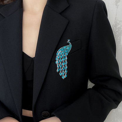 Brooch -