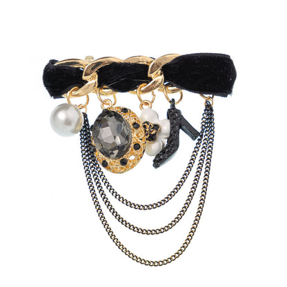 Brooch -