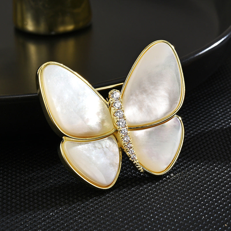 Brooch -