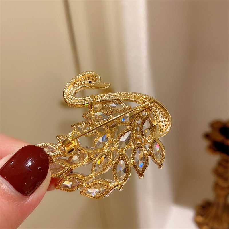 Brooch -