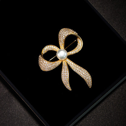 Brooch -